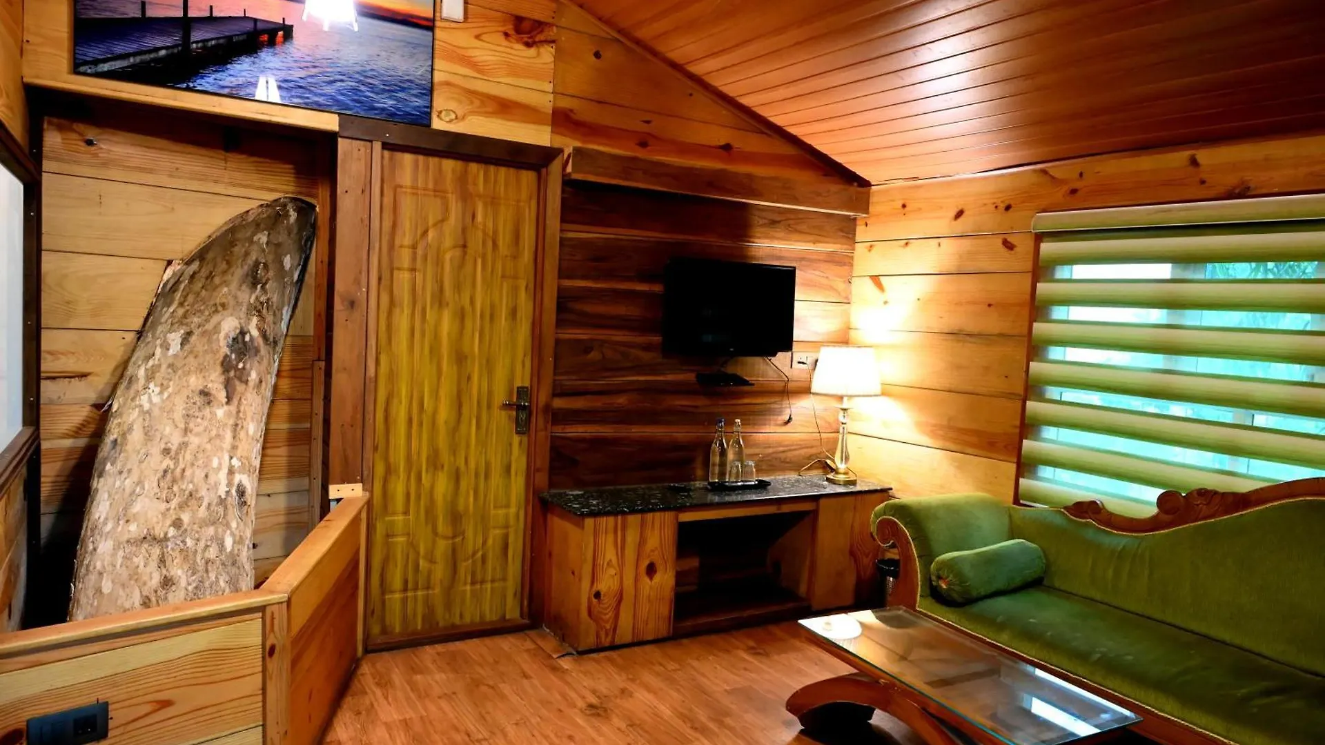Hotel Spring Muunnar, Munnar