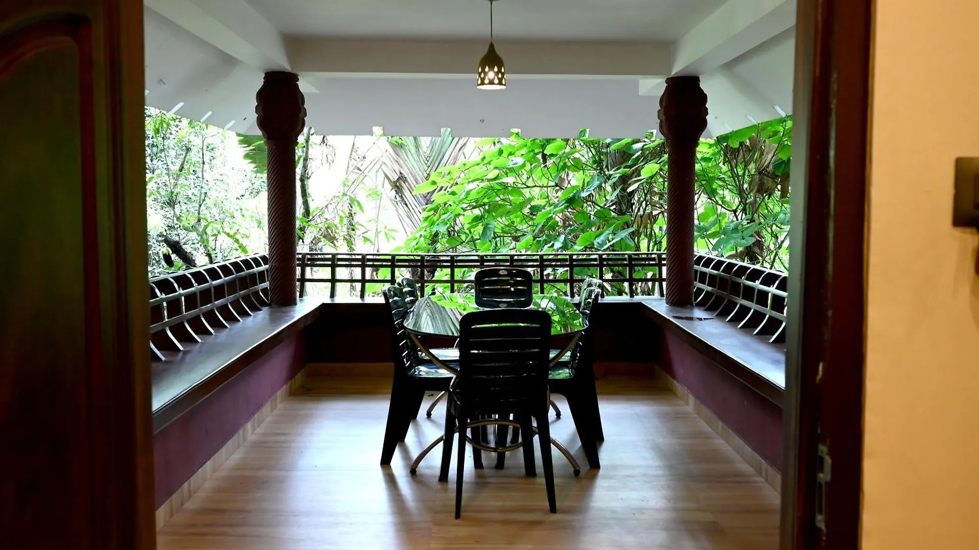 Hotel Spring Muunnar, Munnar 4*,